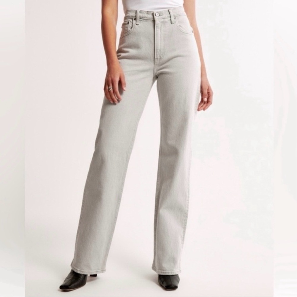 Abercrombie & Fitch Curve Love High Rise 90s Relaxed Jean Gray Long